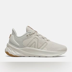 New Balance Fresh Foam Roav v2